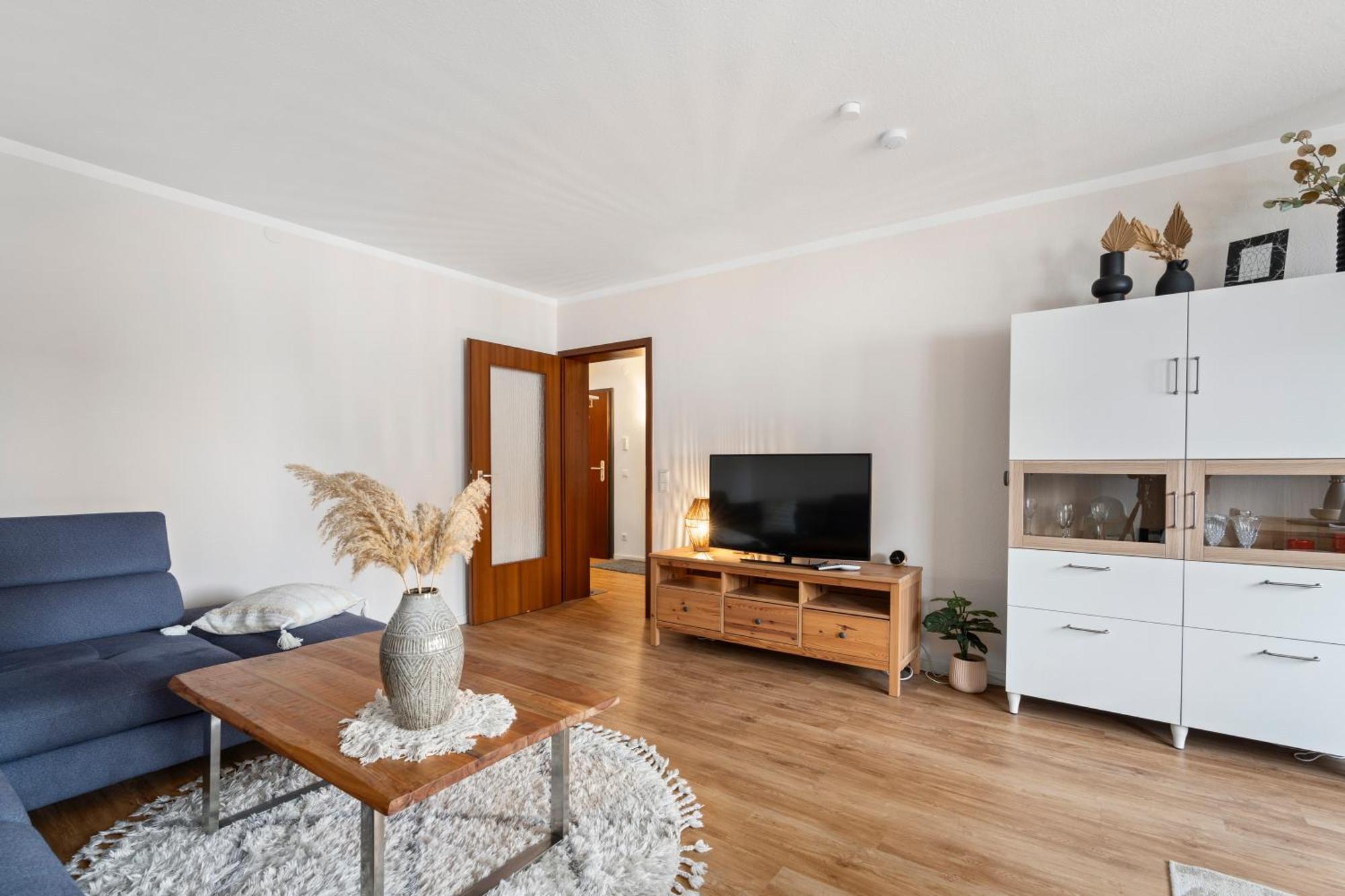 Anytime - Tina In Am Bodensee Apartment
